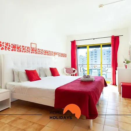 #150 Da Rocha By Holidays