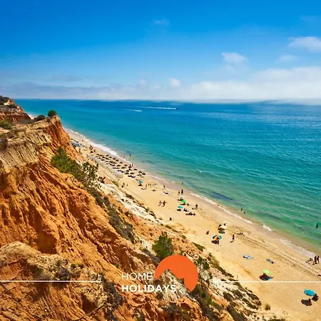 #150 Da Rocha By Holidays