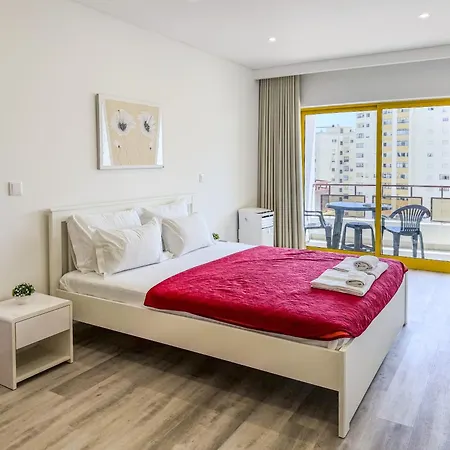 #150 Da Rocha Nearby Διαμέρισμα